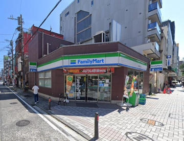 ファミリーマート 横浜イセザキモール店の画像1