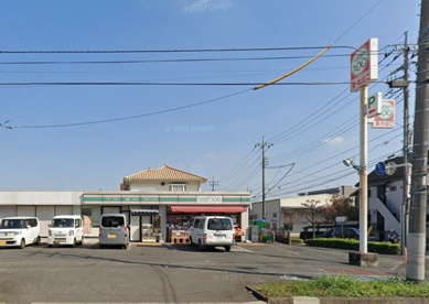 ローソンストア100 LS東浦和七丁目店の画像1