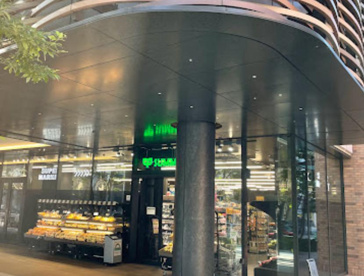 サミットストア神田スクエア店の画像1