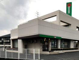トマト銀行津高支店