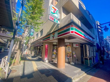 セブンイレブン 板橋仲宿店の画像1