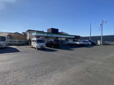 ファミリーマート新座菅沢2丁目店の画像1