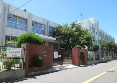 大阪市立放出中学校の画像1