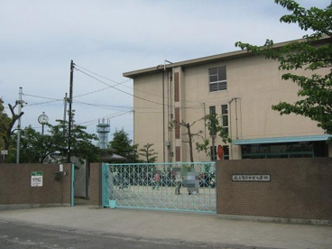 枚方市立中宮小学校の画像1