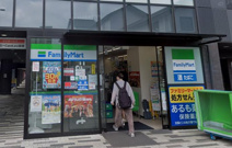 ファミリーマート