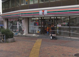 セブンイレブン 名古屋東別院駅南店