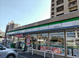 ファミリーマート 港築地口店