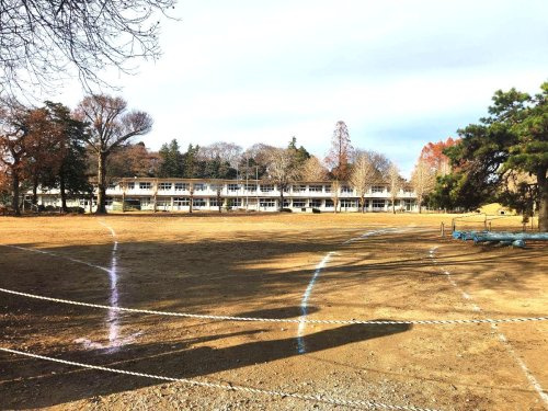 川間小学校の画像