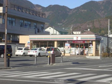 セブンイレブン 秦野戸川東店の画像1