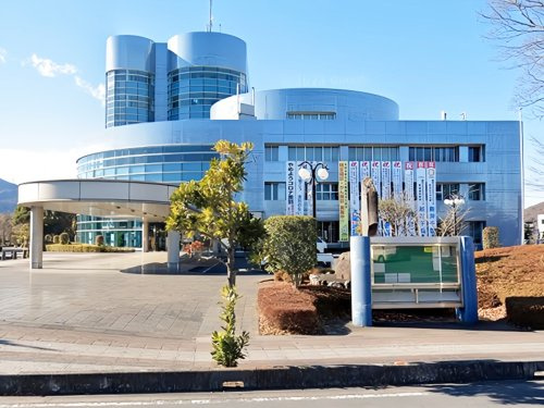 寄居町役場の画像