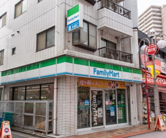 ファミリーマート 平井三丁目店の画像1