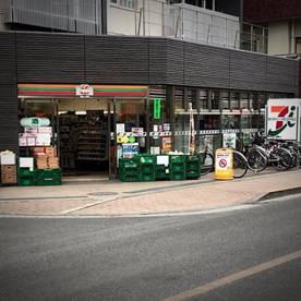 セブンイレブン 調布駅北口店の画像1