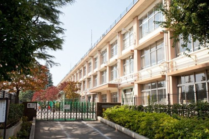 練馬区立豊玉小学校の画像1