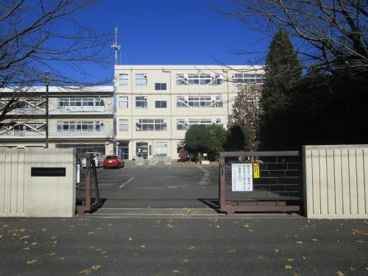 さいたま市立大宮東中学校の画像1