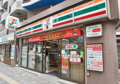 セブン-イレブン 新宿西早稲田３丁目店の画像1