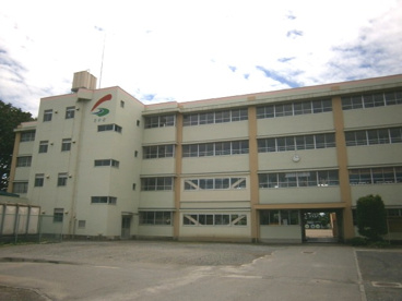 坂戸市立 三芳野小学校の画像2