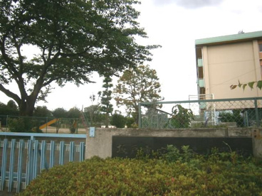 坂戸市立 上谷小学校の画像3