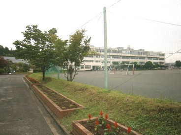 毛呂山中学校の画像2