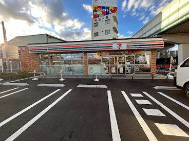 セブンイレブン 豊中勝部店の画像1