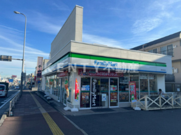 ファミリーマート 鶴見旭台店の画像1