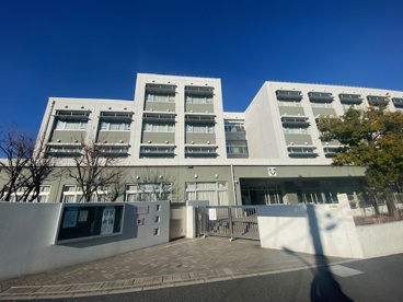 世田谷区立世田谷中学校の画像1