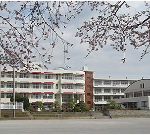 秦野市立南中学校の画像1