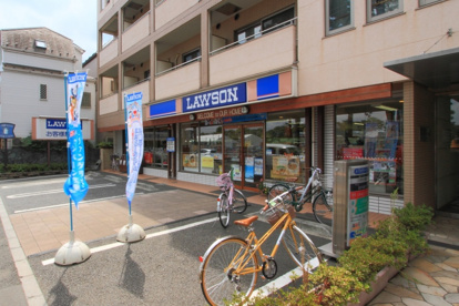 ローソン三鷹の森店の画像1