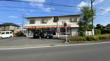 ニューヤマザキデイリーストア秦野南矢名店の画像1
