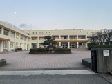 春日南中学校