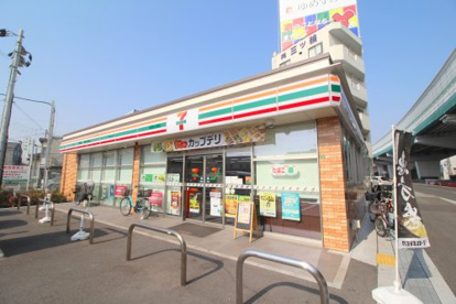 セブンイレブン 豊中勝部店の画像1