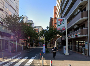 セブンイレブン 横浜太田町3丁目店の画像1