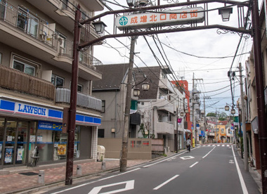 ローソン 成増北口通り店の画像1