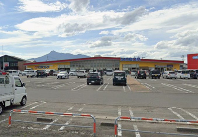 マエダストア 苫生店の画像1