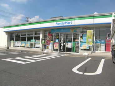 ファミリーマート 羽村小作坂上店の画像1