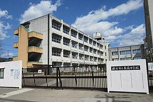 枚方市立長尾中学校の画像1