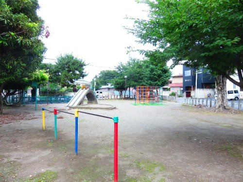 三角公園の画像