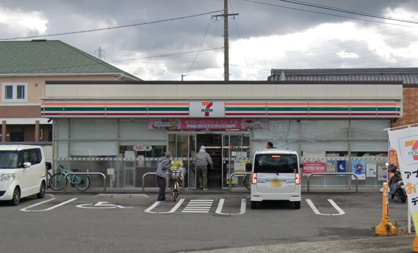 セブンイレブン 岸和田額原町店の画像1