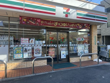 セブンイレブン 足立青井3丁目店の画像1