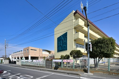 久喜市立栗橋小学校の画像1