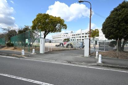 川西市立緑台小学校の画像1