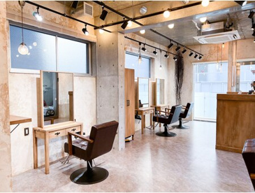 BLEACHi(ブリーチ) 名古屋店の画像1