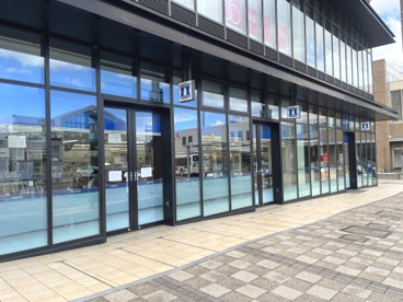 ローソン 草薙駅北口店の画像1