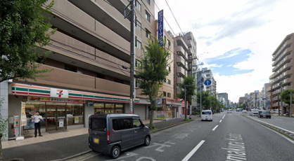 セブンイレブン 横浜宮元町2丁目店の画像1