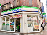 ファミリーマート 松崎町店