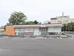 セブンイレブン 泉大津綾井店の画像1