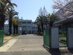 和泉市立郷荘中学校の画像1