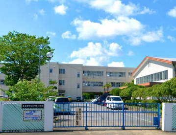 春日部市立中野小学校の画像1