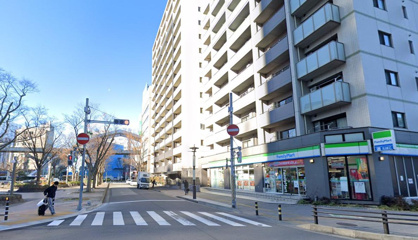 ファミリーマート 千葉中央一丁目店の画像1