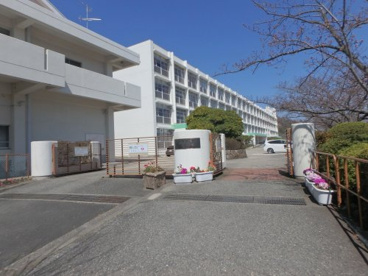 兵庫県立宝塚高等学校の画像1