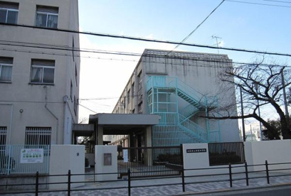 摂陽中学校の画像1